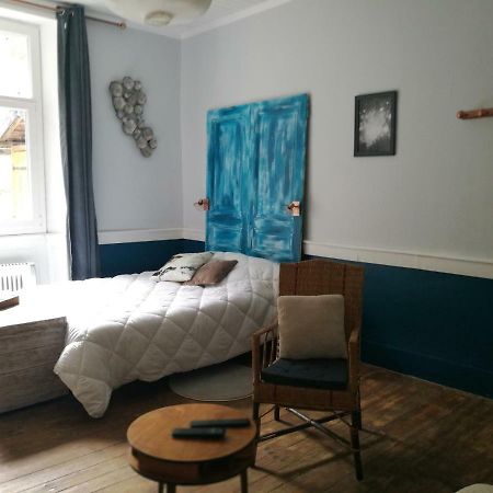 Charmant Studio Au Calme A 5 Min Du Centre Ville Saint-Claude Zewnętrze zdjęcie